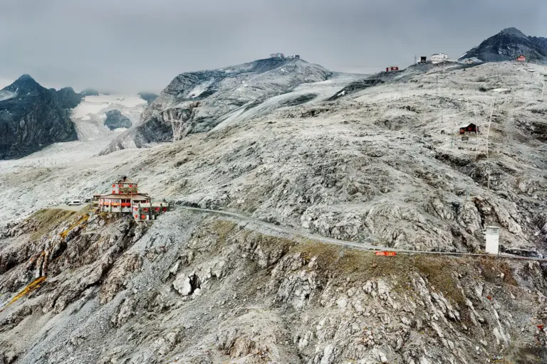 Tibethütte am Stilfser Joch in den Ortler Alpen