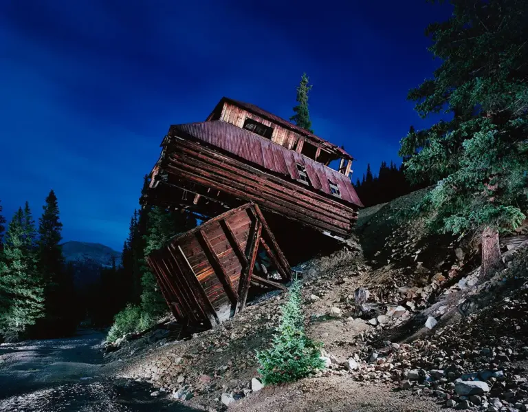 Ghost Town Alley Belle Mine, ehemalige Erzverladestation in Bundesstaat Colorado